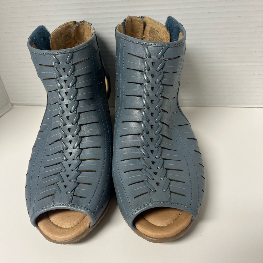 Earth Vicki Womens  Close Back Open Toe Blue Leather Shoe lagenlook Bohemian 8.5